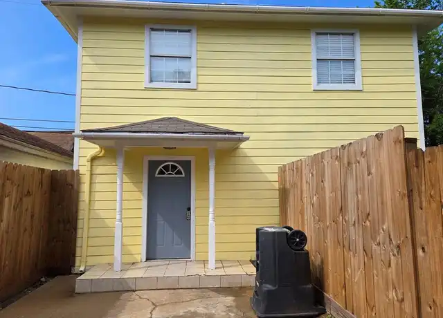 Property at 4733 Jefferson St Unit 2, Houston, TX, 77023, 2 beds, 2 baths, [object Object]