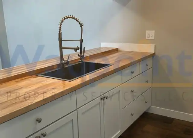 Property at 421 Balderson St Unit 5, Sheridan, MI, 48884, 2 beds, 1 bath, [object Object]