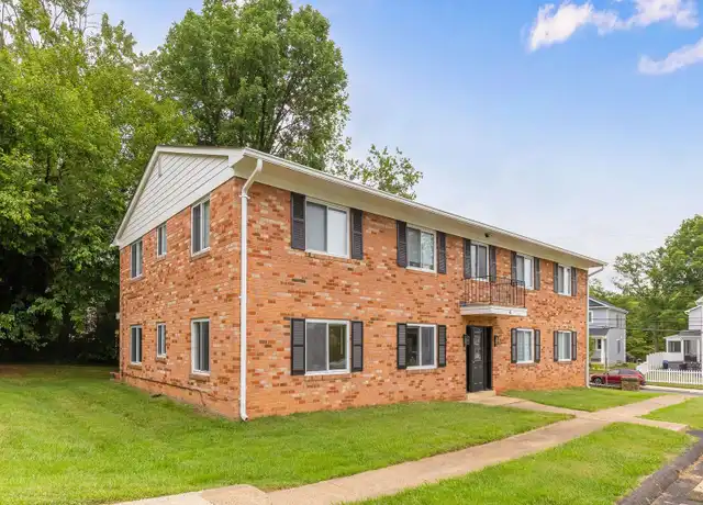 Property at 35 Washington St Unit 8, Warrenton, VA, 20186, 2 beds, 1 bath, [object Object]
