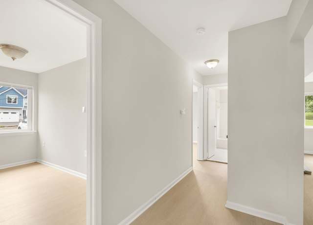 Photo of 35 Washington St Unit 8, Warrenton, VA 20186