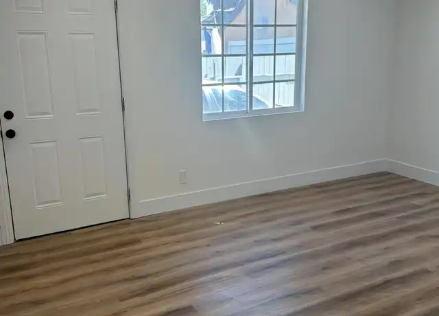 Property at 8178 Chestnut Ave Unit B, South Gate, CA, 90280, 1 bed, 1 bath, [object Object]