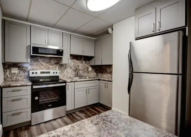 Property at 222 E Aurora St Unit 2, Ironwood, MI, 49938, 1 bed, 1 bath, [object Object]