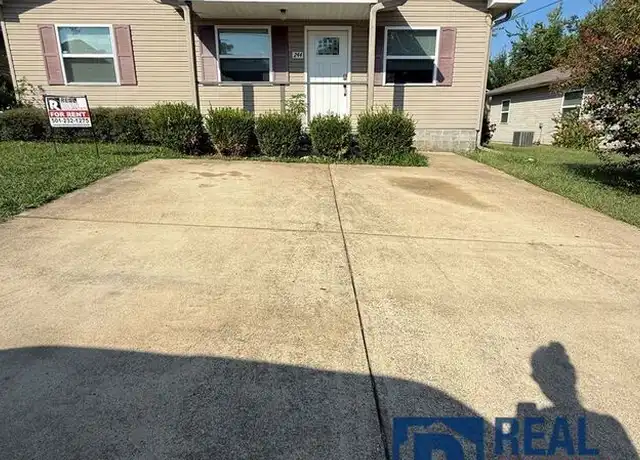 Property at 244 Palmetto St, Hot Springs National Park, AR, 71901, 4 beds, 2 baths, [object Object]