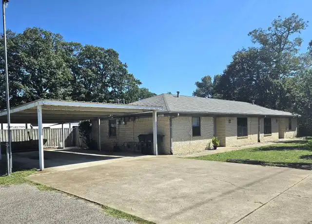 Property at 3201 Libbie St, Tyler, TX, 75707, 2 beds, 1.5 baths, [object Object]