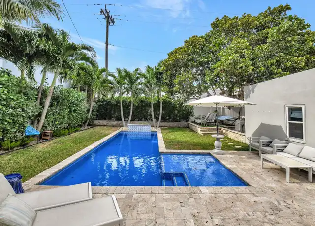Property at 414 NE 7th Ave, Delray Beach, FL, 33483, 3 beds, 3 baths, [object Object]