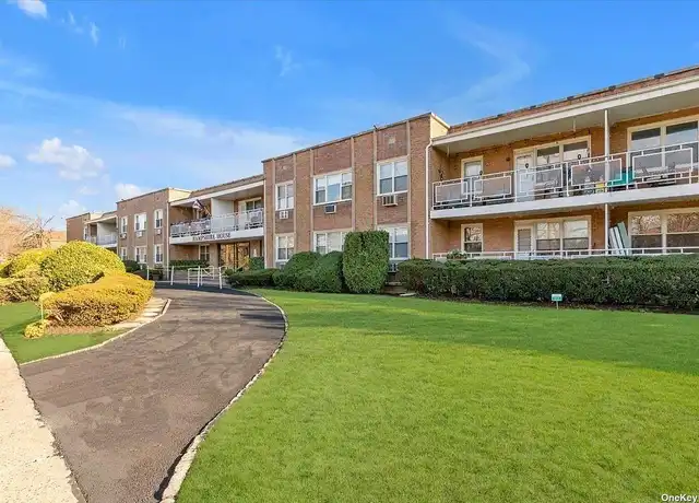 Property at 601 Chestnut St Unit B12, Cedarhurst, NY, 11516, 2 beds, 2 baths, [object Object]