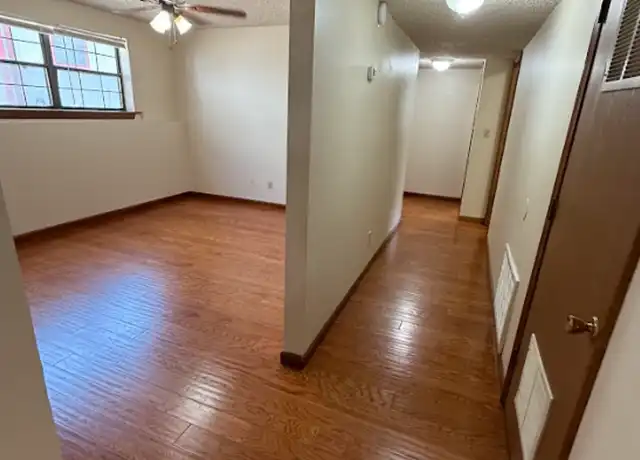 Property at 804 N Main St Apt 3, Lansing, KS, 66043, 2 beds, 1.5 baths, [object Object]