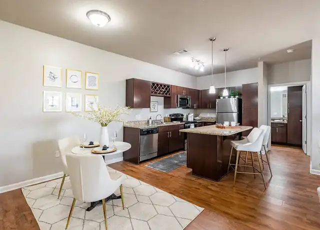 Property at The Reserve at Country Club - 2130 Country Club Rd, Lake Charles, LA, 70605, 0 beds, 1 bath, [object Object]