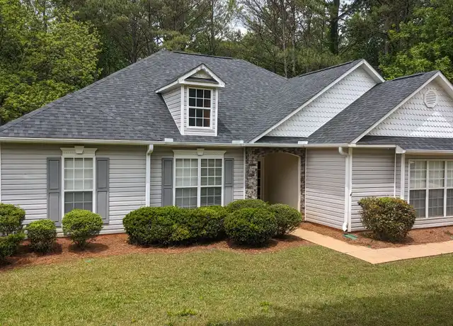 Property at 105 Foxdale Dr, Lagrange, GA, 30240, 4 beds, 2 baths, [object Object]