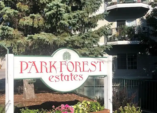 Property at 200 Park St S, Mora, MN, 55051, 1 bed, 1 bath, [object Object]