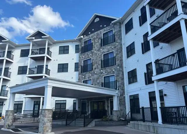 Property at 60 Severance Grn Unit 213, Colchester, VT, 05446, 1 bed, 1 bath, [object Object]