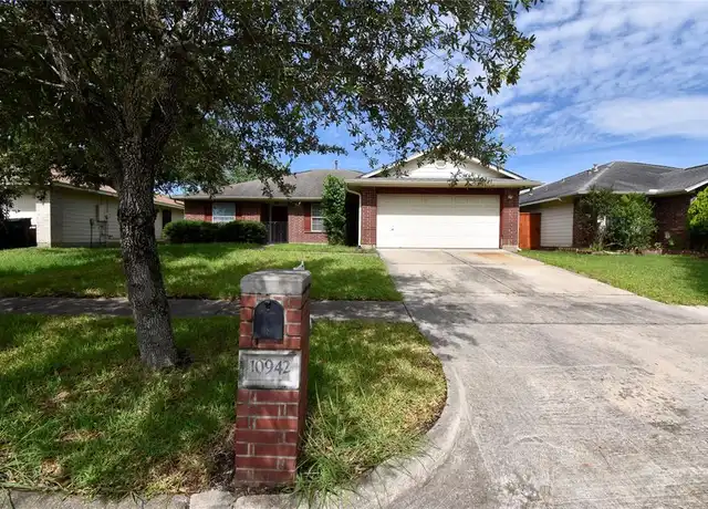 Property at 10942 Heather Trail Dr, Houston, TX, 77075, 3 beds, 2 baths, [object Object]
