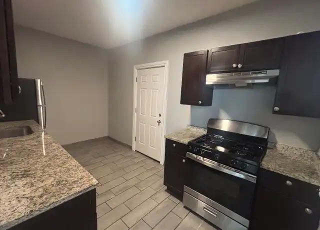 Property at 6059 S Troy St Unit B, Chicago, IL, 60629, 3 beds, 1 bath, [object Object]
