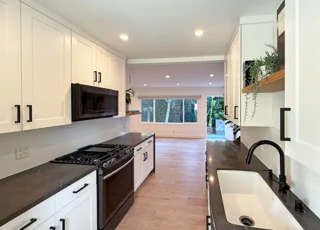 Property at 1756 Franklin St, Santa Monica, CA, 90404, 1 bed, 1 bath, [object Object]