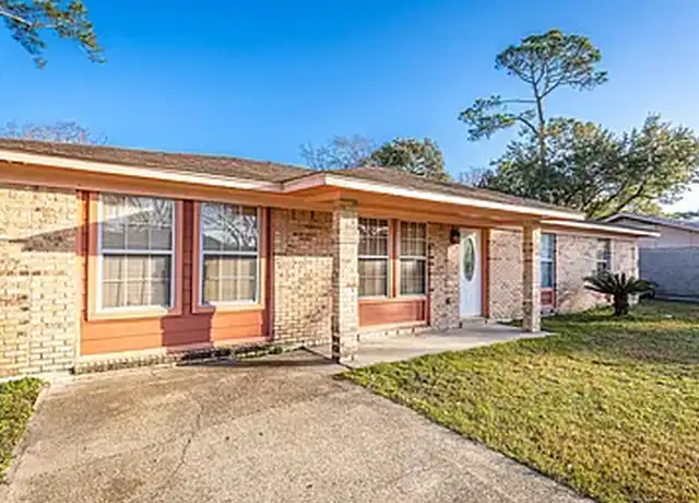 Property at 5117 Potomac Dr, Pascagoula, MS, 39581, 3 beds, 2 baths, [object Object]