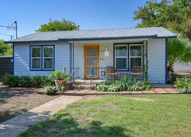 Property at 619 Brentwood St Unit A, Austin, TX, 78752, 2 beds, 1 bath, [object Object]