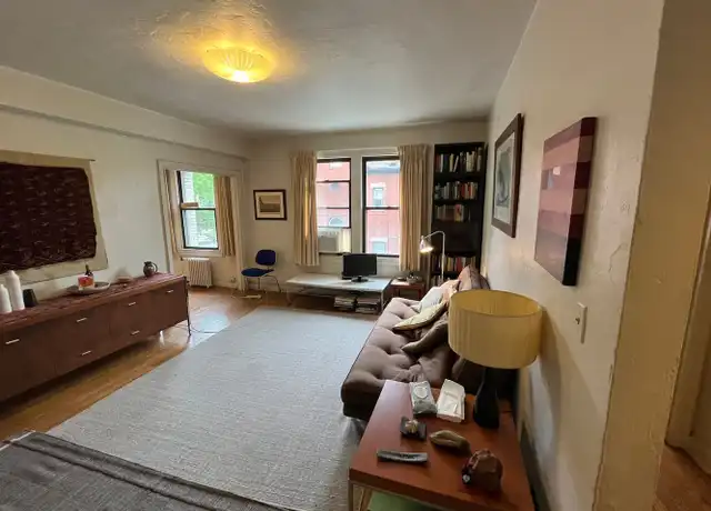 Property at 372 S Highland Ave #205, Pittsburgh, PA, 15206, 1 bed, 1 bath, [object Object]