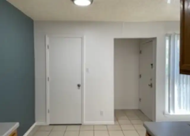 Property at 1322 San Pedro Dr SE Unit D, Albuquerque, NM, 87108, 2 beds, 1 bath, [object Object]