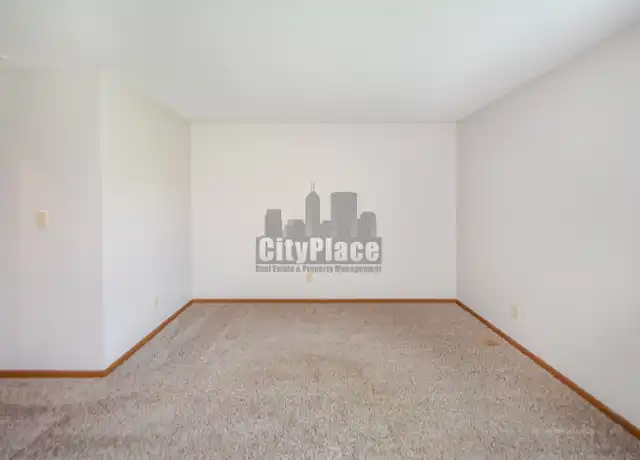 Property at 1522 Timber Village Dr, Greenwood, IN, 46142, 2 beds, 1.5 baths, [object Object]