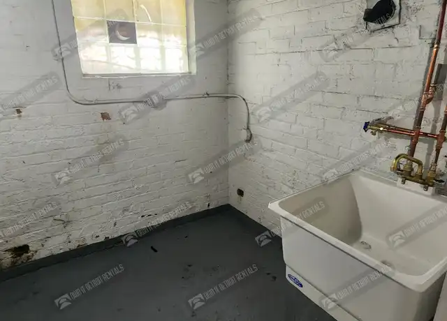 Property at 16206 Manor St, Detroit, MI, 48221, 3 beds, 1 bath, [object Object]