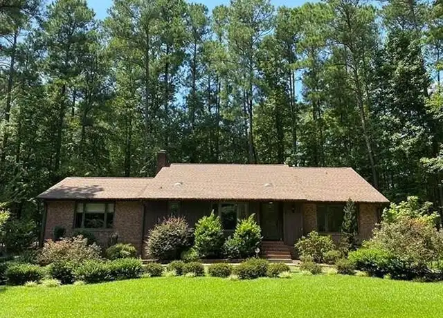 Property at 8043 Canterbury Cir, Sanford, NC, 27332, 3 beds, 2 baths, [object Object]