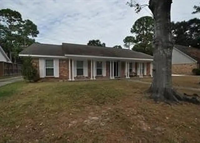 Property at 1026 Curtin St, Houston, TX, 77018, 3 beds, 2 baths, [object Object]