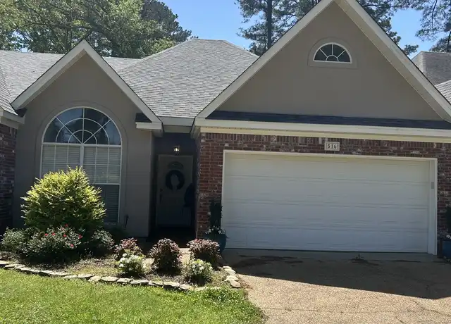Property at 516 Bay Pointe Dr Unit 1, Brandon, MS, 39047, 2 beds, 2 baths, [object Object]