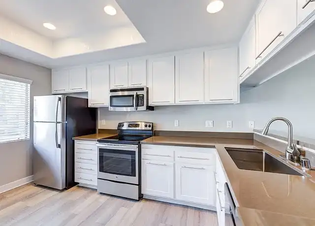 Property at Harbor Pointe - 32762 Pointe Sutton, Dana Point, CA, 92629, 2 beds, 2.5 baths, [object Object]