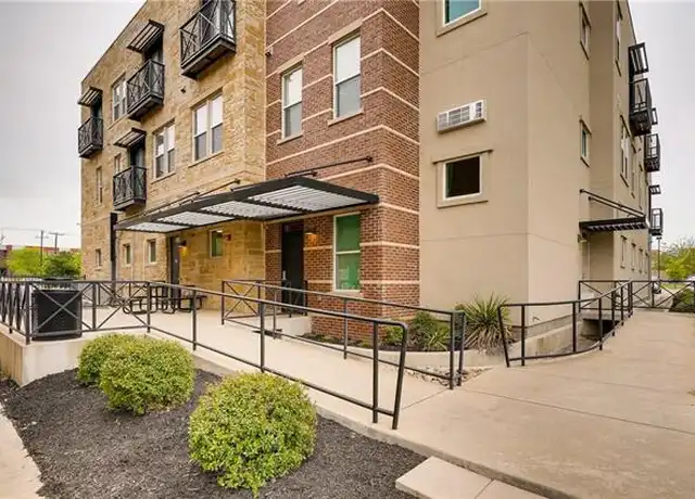 Property at 1000 Lipscomb St Unit 210, Fort Worth, TX, 76104, 1 bed, 1 bath, [object Object]