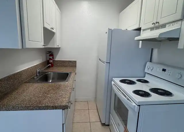 Property at 3871 SW 12th Pl Unit 1, Fort Lauderdale, FL, 33312, 1 bed, 1 bath, [object Object]