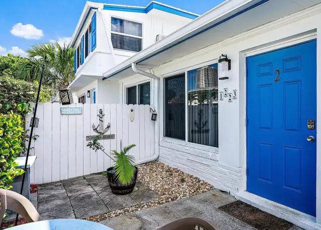 Property at 1223 Beach Rd Unit 2, West Palm Beach, FL, 33404, 2 beds, 1 bath, [object Object]