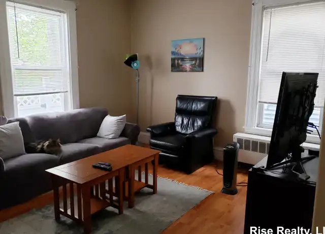 Property at 54 Beacon St Unit 3, Somerville, MA, 02143, 3 beds, 1.5 baths, [object Object]