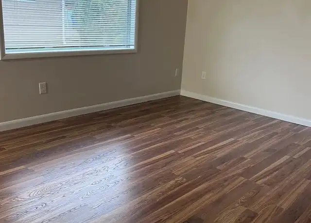 Property at 140 Friendship Ave SE Unit 146, Salem, OR, 97302, 2 beds, 1 bath, [object Object]