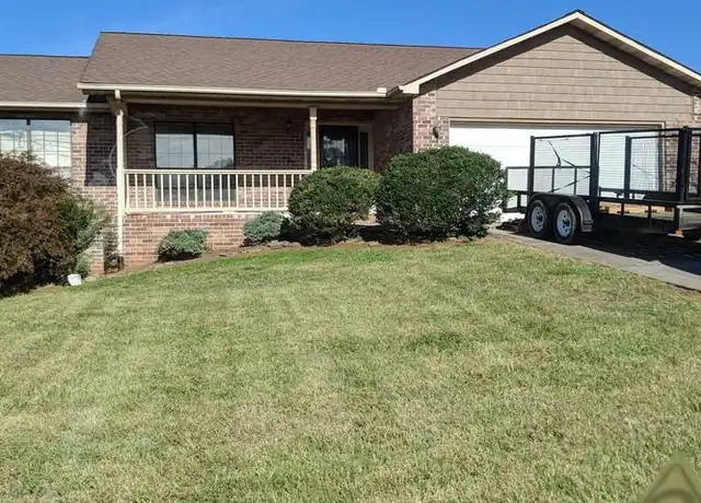 Property at 1416 Beaumont Ave, Maryville, TN, 37803, 3 beds, 2 baths, [object Object]