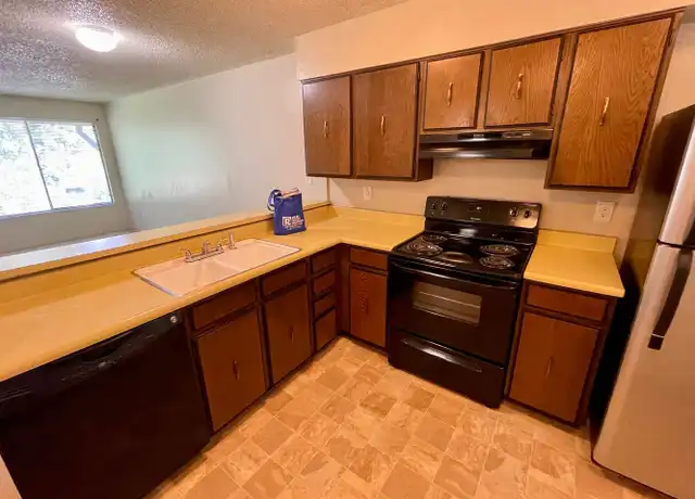 Property at 1705 Heatheridge Rd Unit B204, Fort Collins, CO, 80526, 0 beds, 1 bath, [object Object]