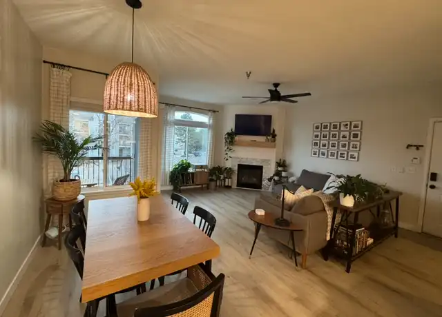 Property at 2575 S Syracuse Way Unit F202, Denver, CO, 80231, 2 beds, 2 baths, [object Object]