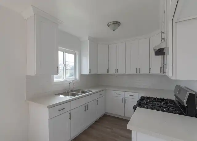 Property at 9215 - Sepulveda Apts - 9215 Sepulveda Blvd, North Hills, CA, 91343, 1 bed, 1 bath, Contact for Price