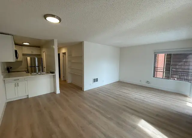 Photo of 2309 Blake St, Berkeley, CA 94704