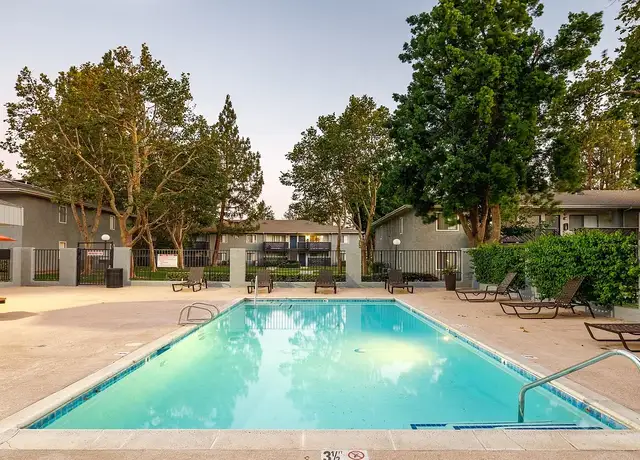 Photo of 495 E 3rd St, San Bernardino, CA 92410