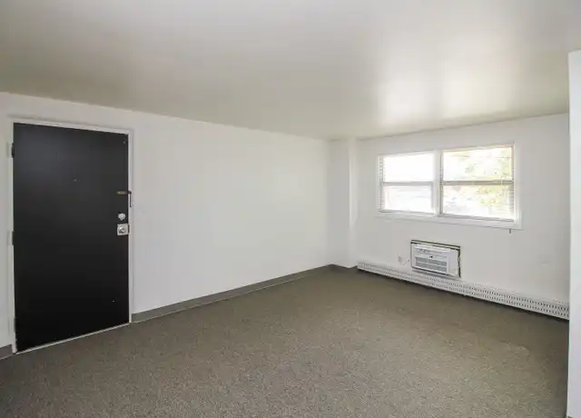 Property at Jefferson Commons - 3309 S Jefferson Ave, Sioux Falls, SD, 57105, 2 beds, 1 bath, [object Object]