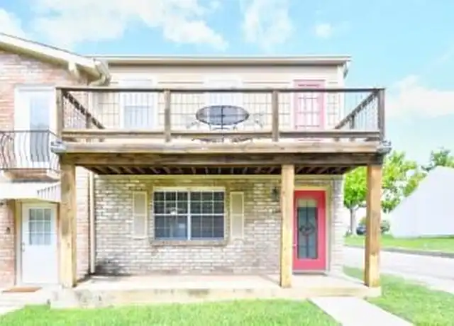 Property at 1944 Leslie Dr, Kerrville, TX, 78028, 2 beds, 2.5 baths, [object Object]