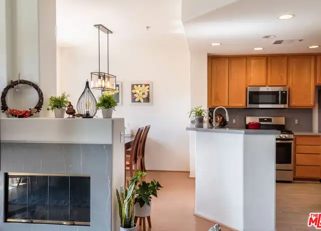 Property at 13075 Pacific Promenade #406, Playa Vista, CA, 90094, 2 beds, 2.5 baths, [object Object]
