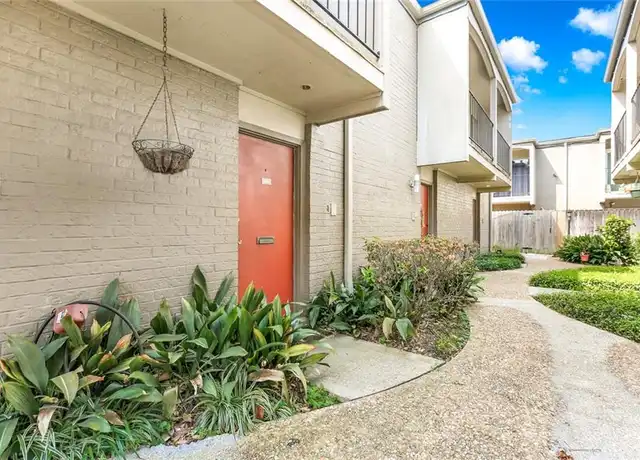 Property at 1622 Napoleon Ave, New Orleans, LA, 70115, 2 beds, 2.5 baths, [object Object]