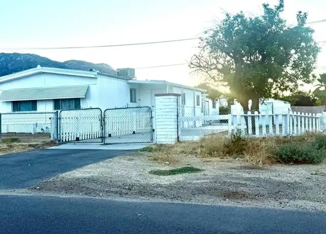 Property at 33013 Arbolado Ln, Lake Elsinore, CA, 92530, 4 beds, 2 baths, [object Object]