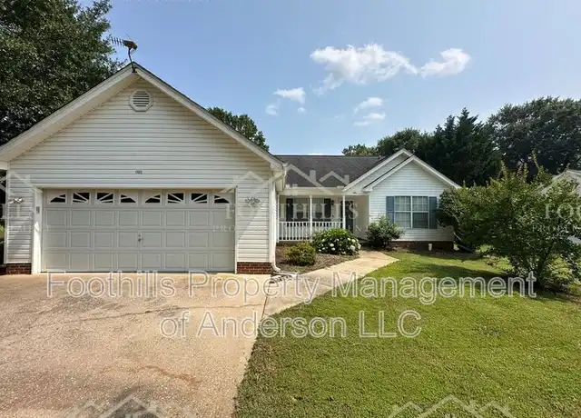 Property at 1003 Ravenswood Dr, Anderson, SC, 29625, 3 beds, 2 baths, [object Object]