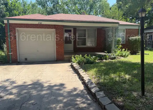 Property at 2142 S Pinecrest St, Wichita, KS, 67218, 2 beds, 1 bath, [object Object]