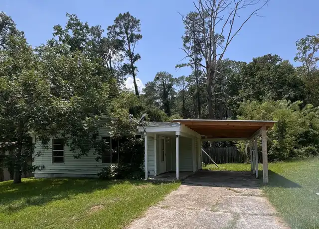 Property at 1128 Westwood Dr, Leesville, LA, 71446, 3 beds, 1 bath, [object Object]
