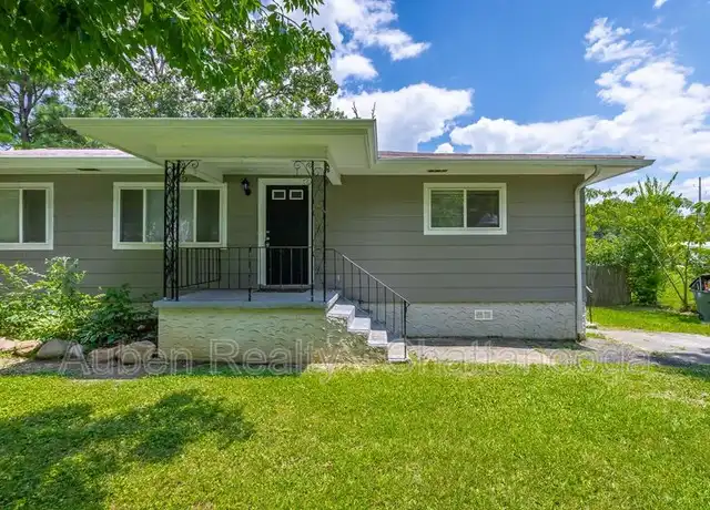 Property at 2806 Silverdale Rd, Chattanooga, TN, 37421, 2 beds, 1 bath, [object Object]