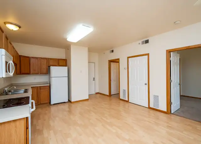Property at 29 Redtail Bnd #35, Coralville, IA, 52241, 1 bed, 1 bath, [object Object]