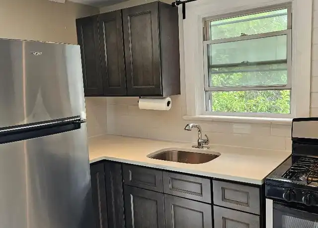 Property at 36 S 15th Ave, Mount Vernon, NY, 10550, 1 bed, 1 bath, [object Object]